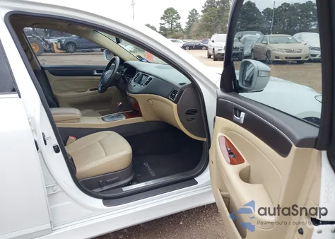 2013 Hyundai Genesis 3.8 z USA, uszkodzony, nr VIN KMHGC4DDXDU222243